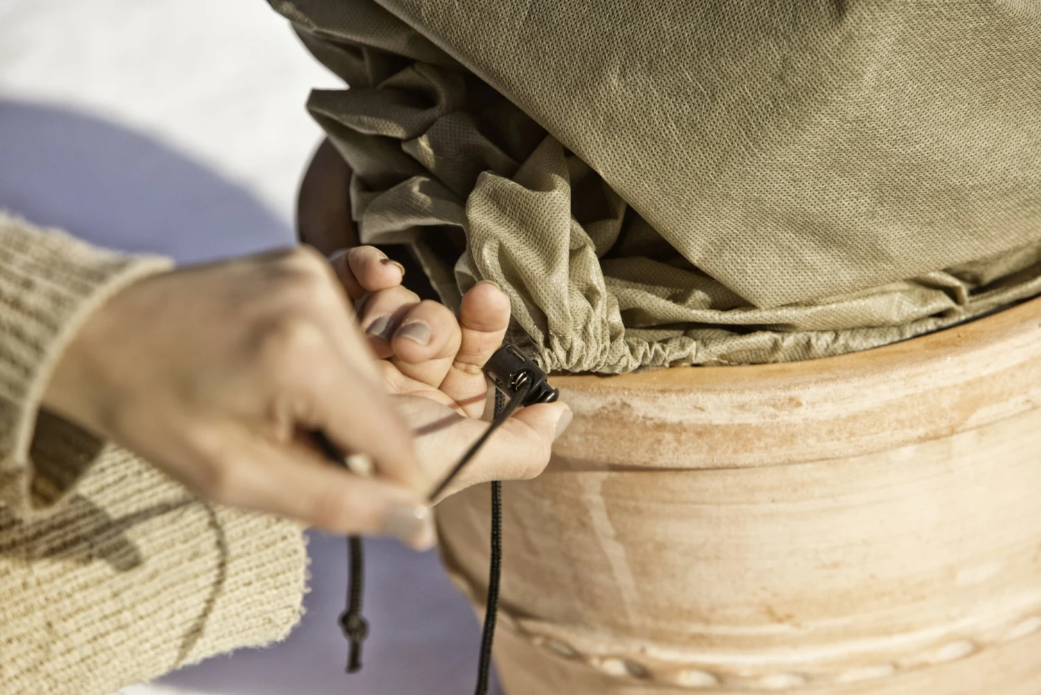 Windhager Cappuccio Invernale Decorativo - Protect, 1,4 X 2 M, Cervo 6 Windhager Cappuccio Invernale Decorativo - Protect, 1,4 X 2 M, Cervo - immagine 6